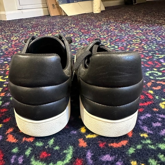 LOUIS VUITTON LV DAMIER GRAPHITE FRONTROW SNEAKERS - Picture 6 of 6